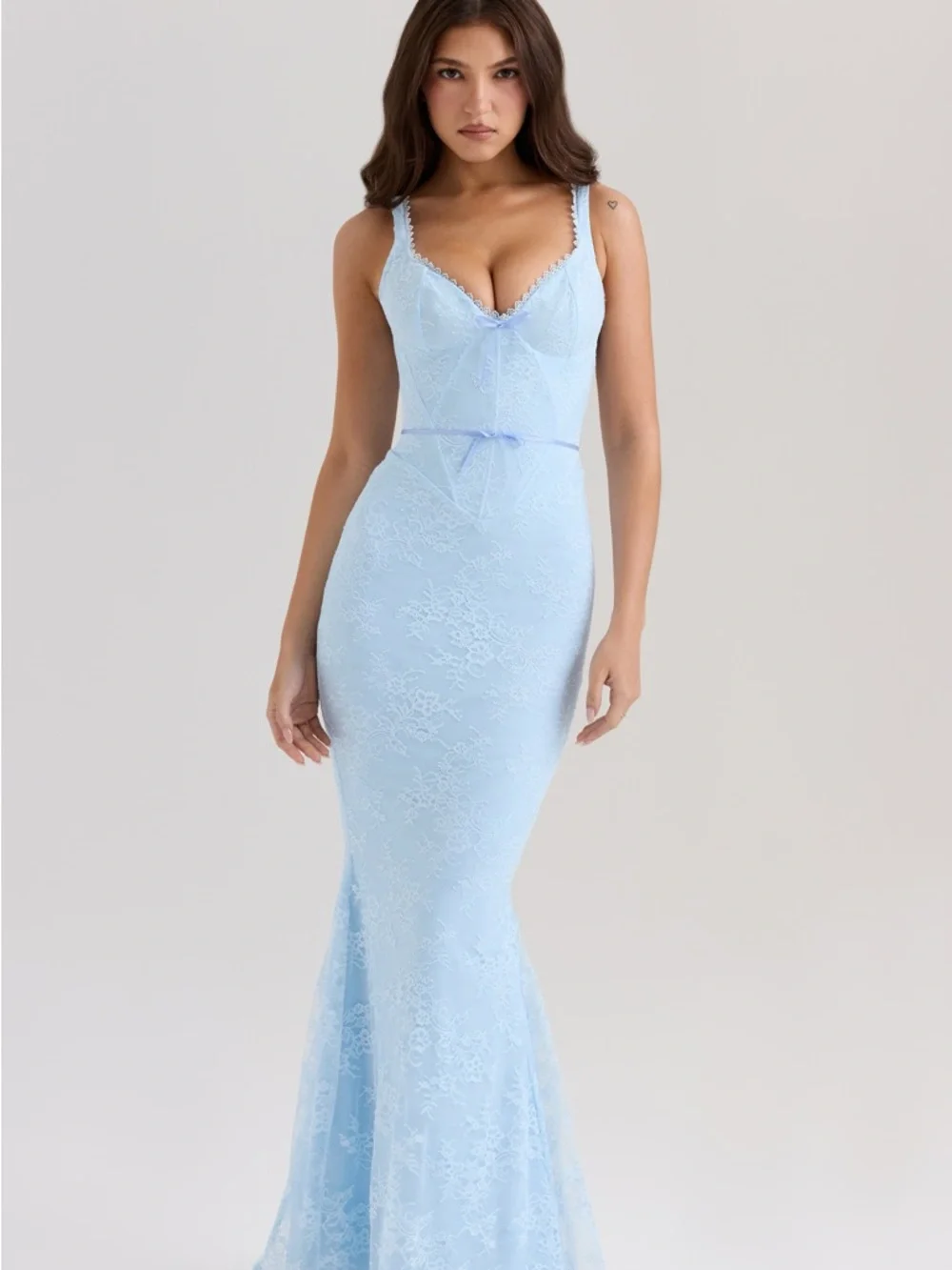 classic women's dresses for sale Modest evening dress | elegant evening gowns ffexclusion24 Featuring a soft blue Karlie Kloss nails party Color:Natural/Dusty Pink